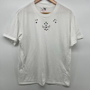 Vintage 90s Women Size Large Oneita Brand T -Shirt‎ Embellished Neckline Jeweled